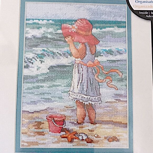 Dimensions Cross Stitch Kit Gold Petites Girl At The Beach #65078 Coastal Beachy - Picture 2 of 12